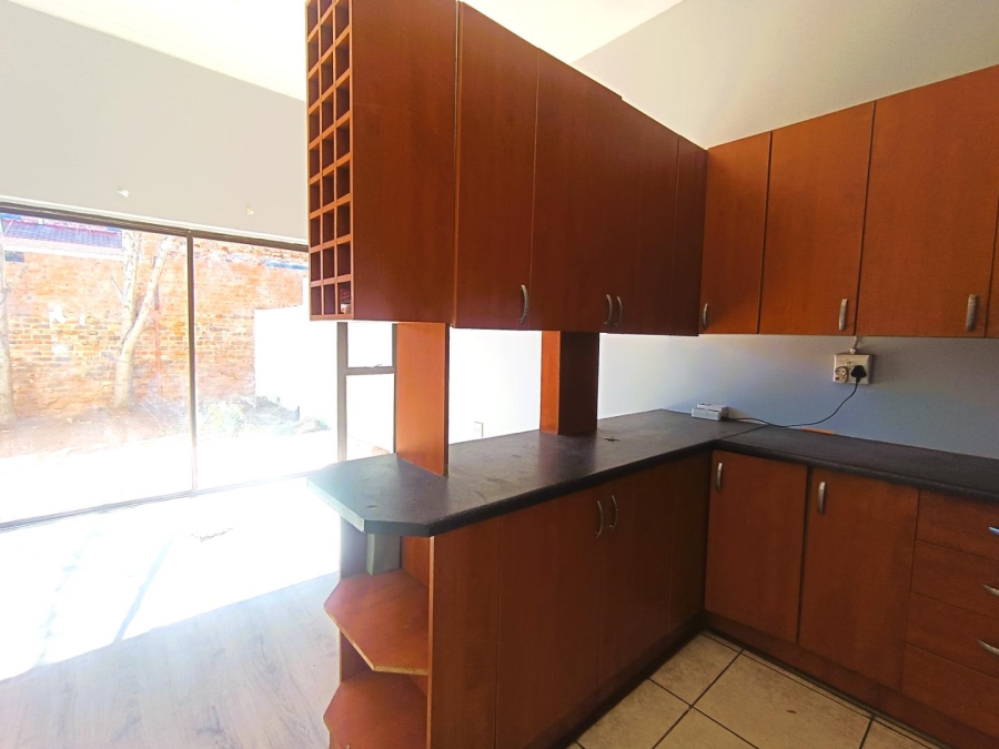 4 Bedroom Property for Sale in Langenhovenpark Free State